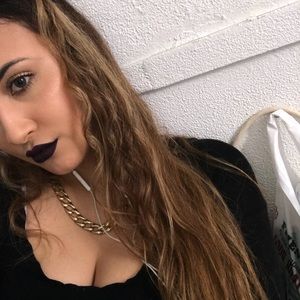 Meet your Posher, Joselyne